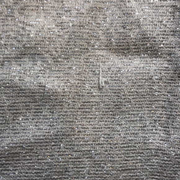 Sparkling Cream Scarf - Picture 4 of 7